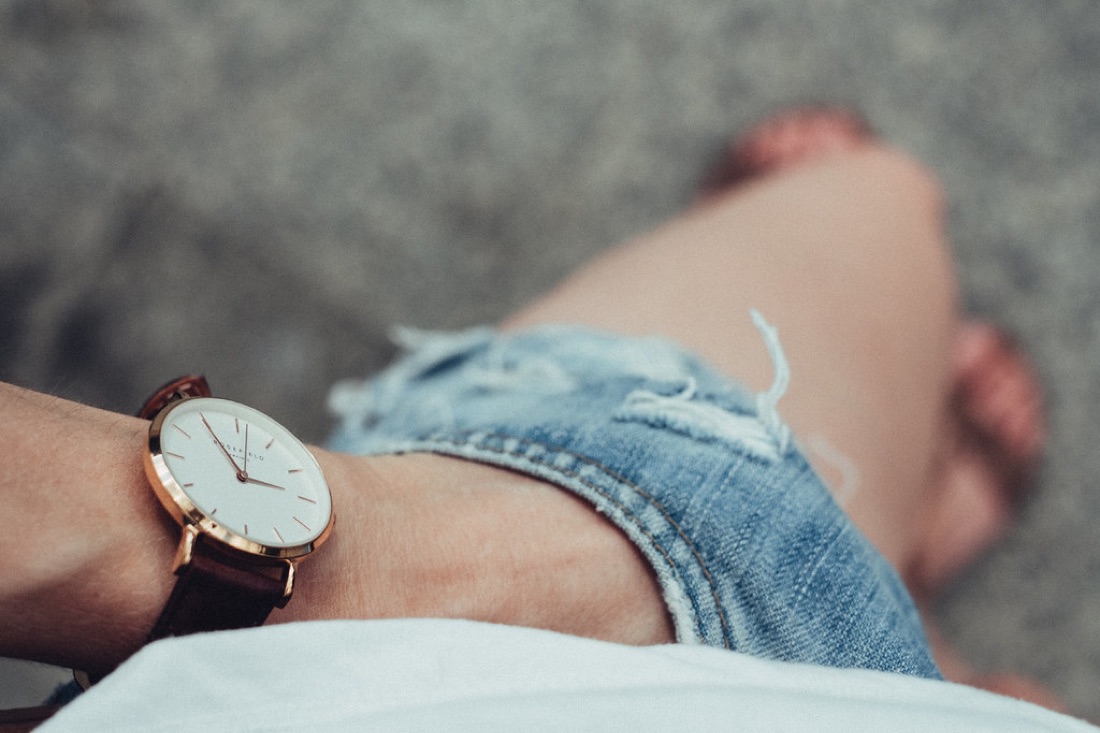 Classic watch, leather strap
